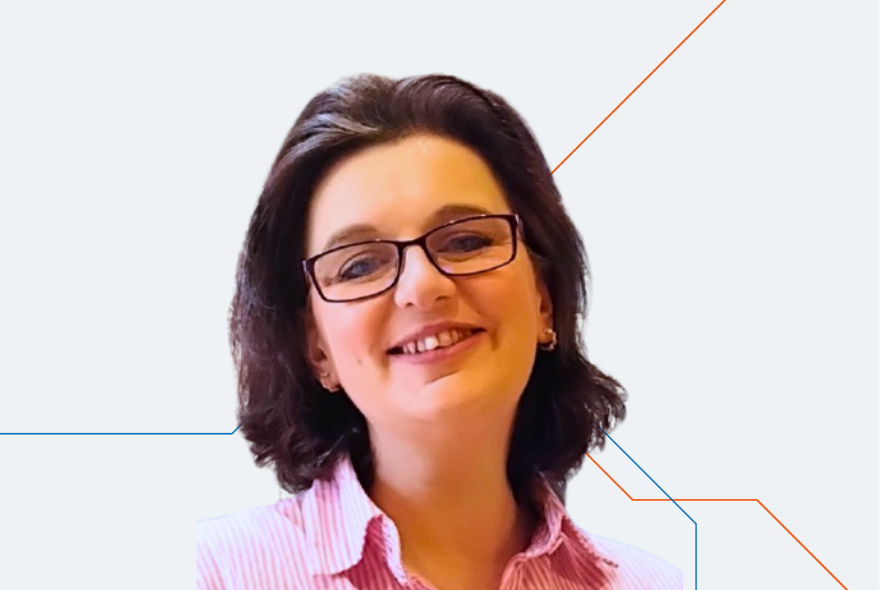 Speaker - Karen Oliver
