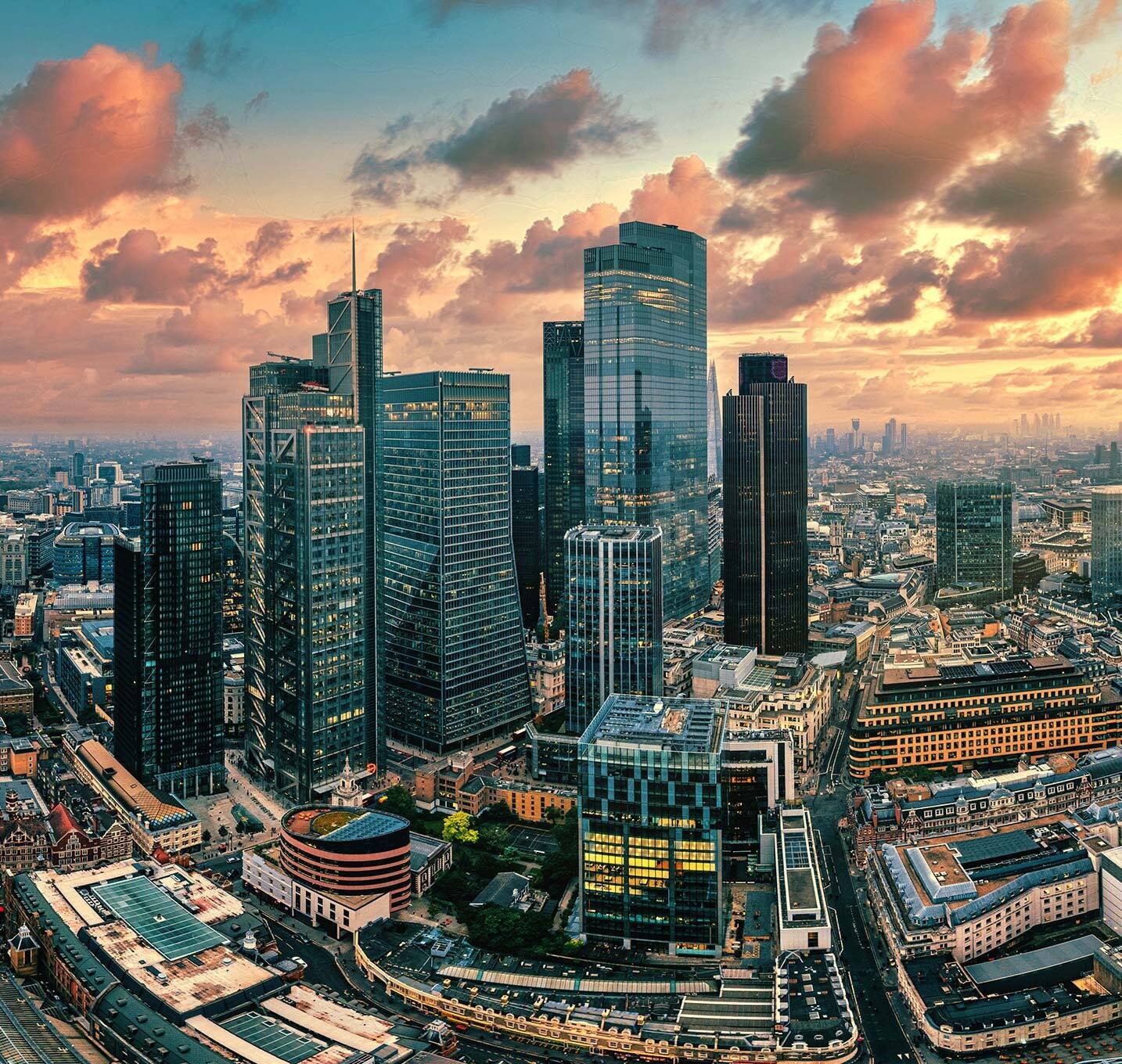 business-challenges-img