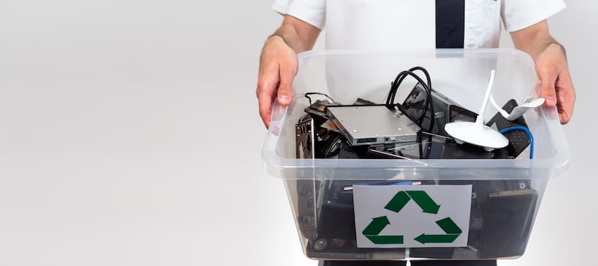 How can businesses dispose of devices in an environmentally friendly way? thumbnail