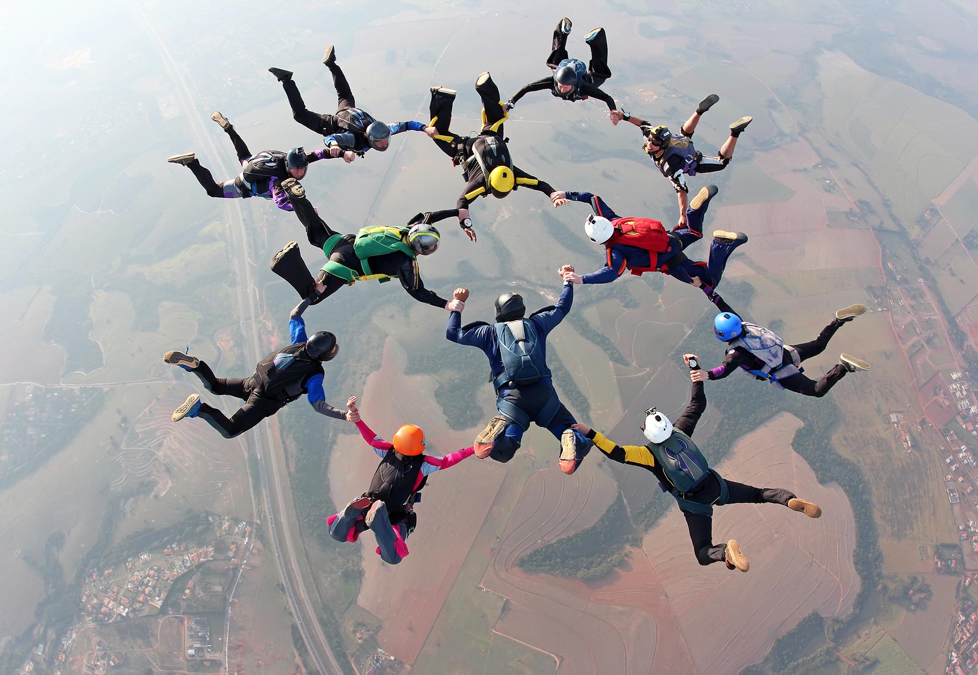 Cloud, Data & Apps – meeting you in your digital journey thumbnail